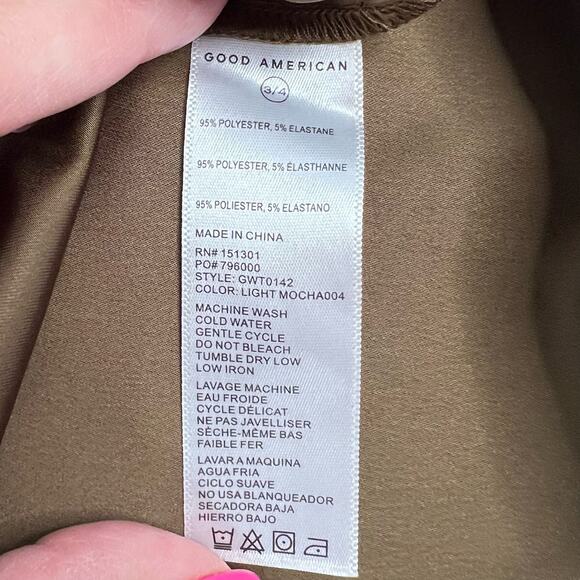 Good American Womens Size 3/4 Button Front Blouse Brown Long Sleeve Stretch NWT - Picture 11 of 11
